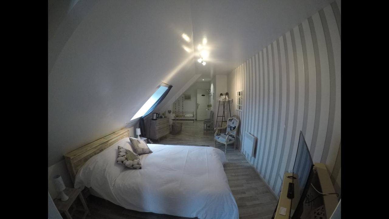 Chambres D'Hotes L'Abri Cotier Rue De La Baie Pende Luaran gambar